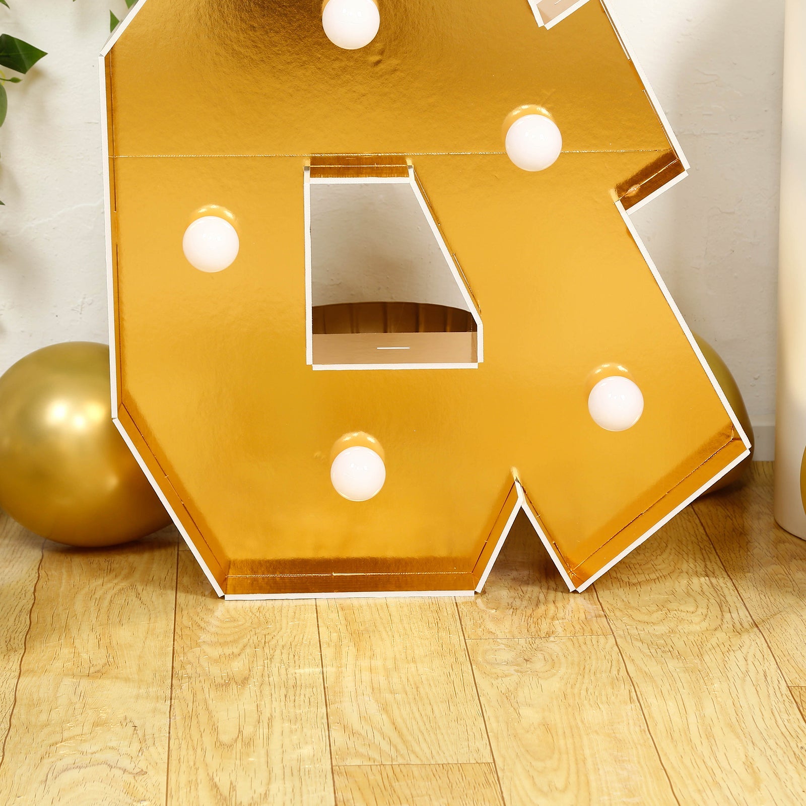 Giant LED Marquee Light Up Symbol "&", Gold 4ft Pre-Cut Foam Board with 10 Warm White Battery Operated LEDs, Glue Gun and Sticks