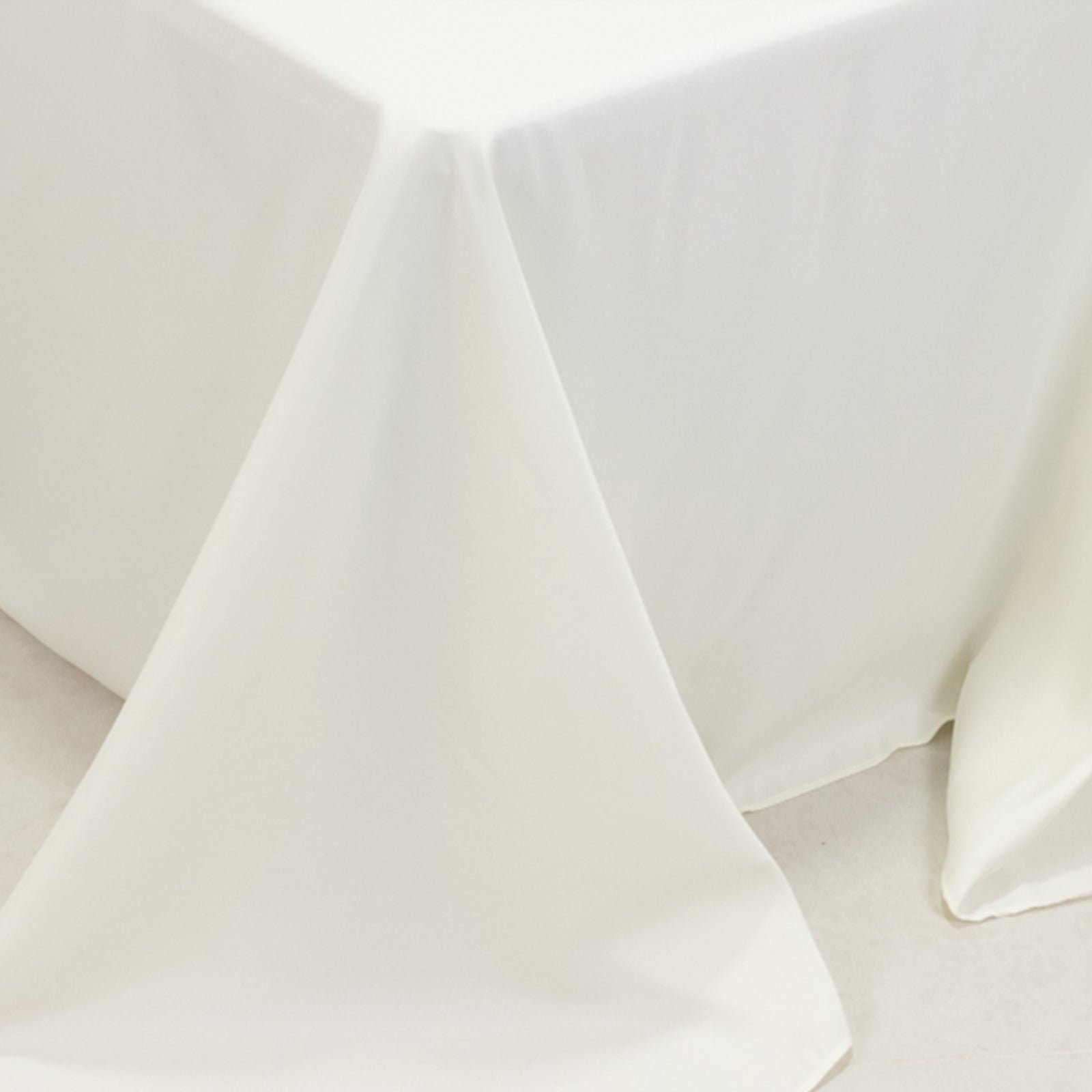 Fire Retardant Premium Polyester 90"x132" Rectangular Tablecloth Ivory - High-Performance Seamless Table Cover